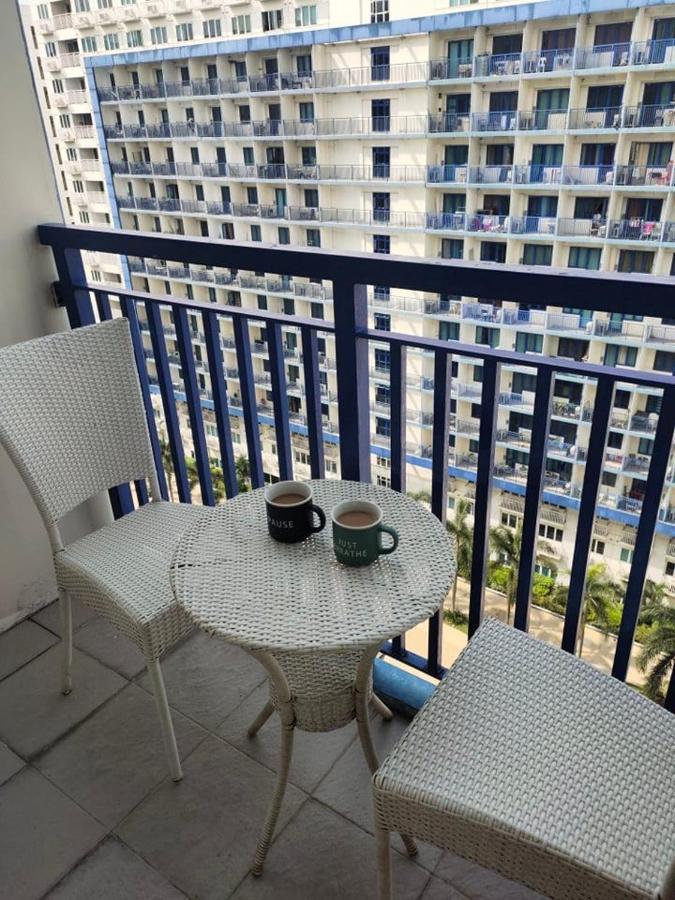 Bliss Staycation At Sea Residences By John Манила Экстерьер фото