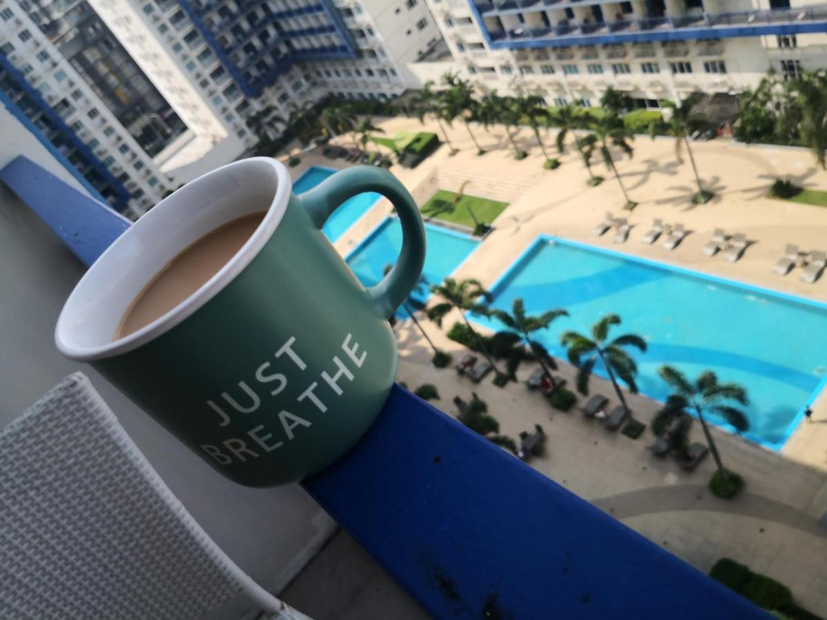 Bliss Staycation At Sea Residences By John Манила Экстерьер фото